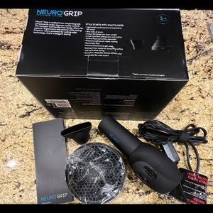 Paul Mitchell Neuro Grip Hair Dryer